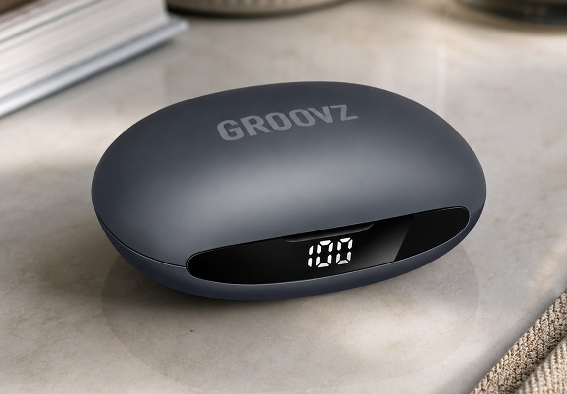 Groovz charging case showing 42 hours of battery life